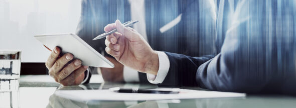 Geschäftsleute beraten sich